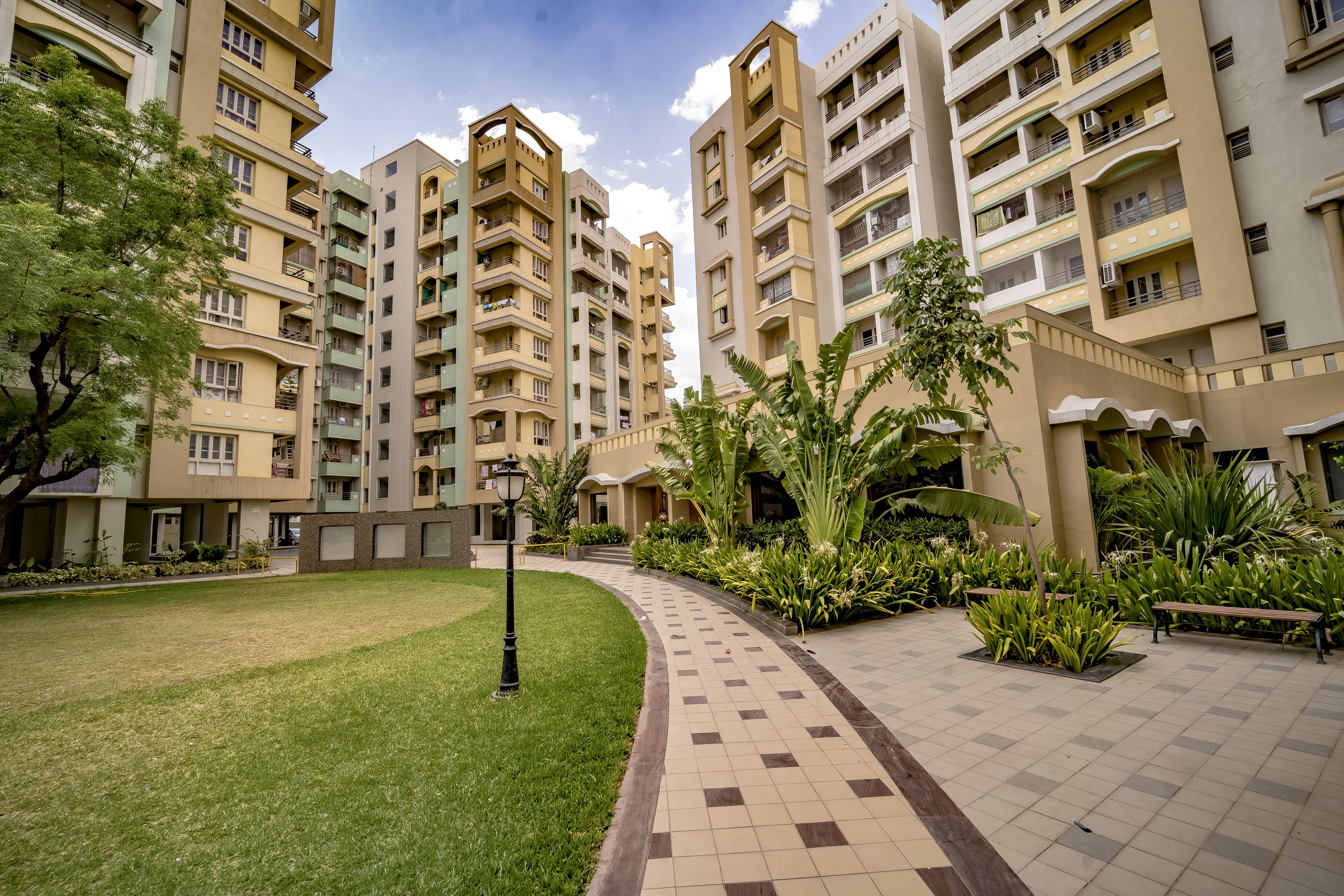 4 bhk luxurious apartment in udaipur